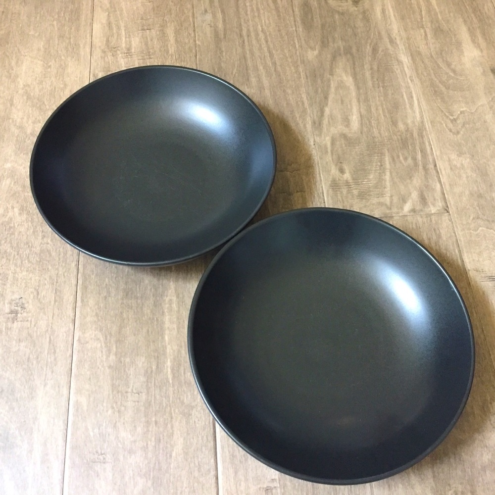 Black Shallow Bowl Set of 2